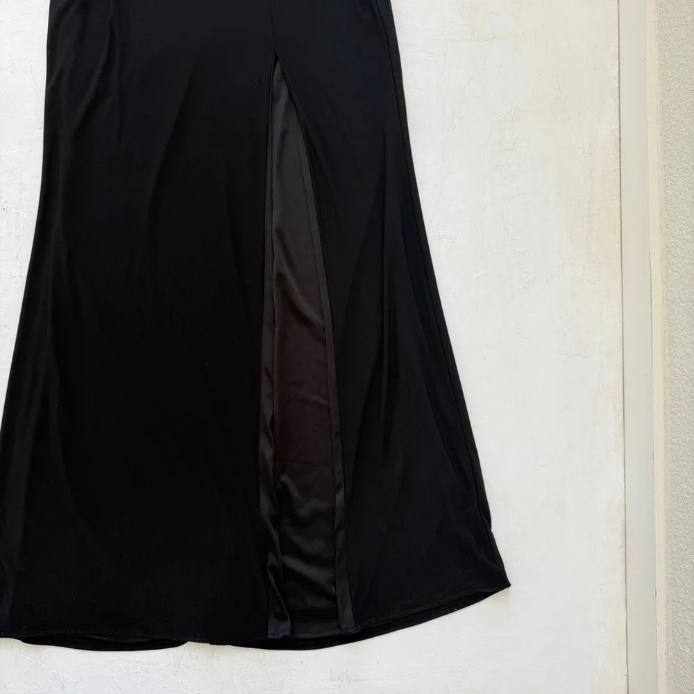 IEENA FOR MAC DUGGAL Black Jersey Asymmetrical Ruched Gown with Rhinestones Sz 8 - Picture 8 of 11